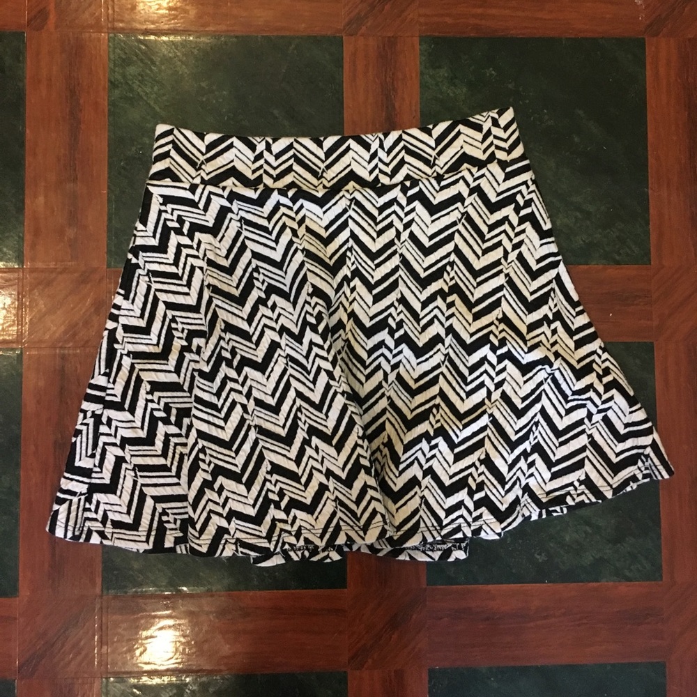 Ft and flare/Skater skirt